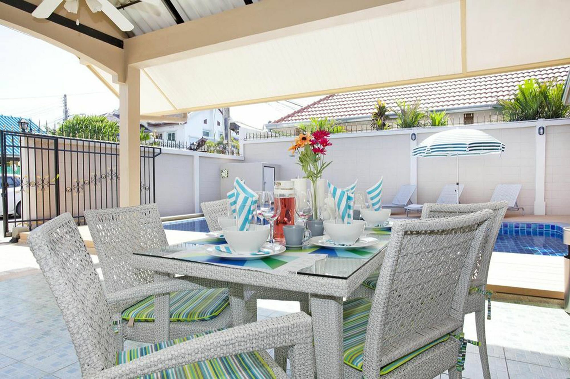 Pool Villa Tanzanite Near Walking Street Pattaya Ngoại thất bức ảnh